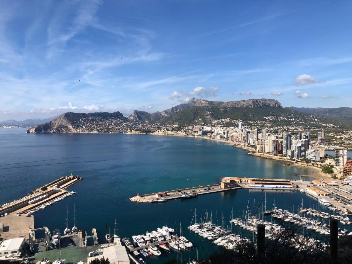 Calpe Beach II - Sea & Pool View Apartment Kültér fotó