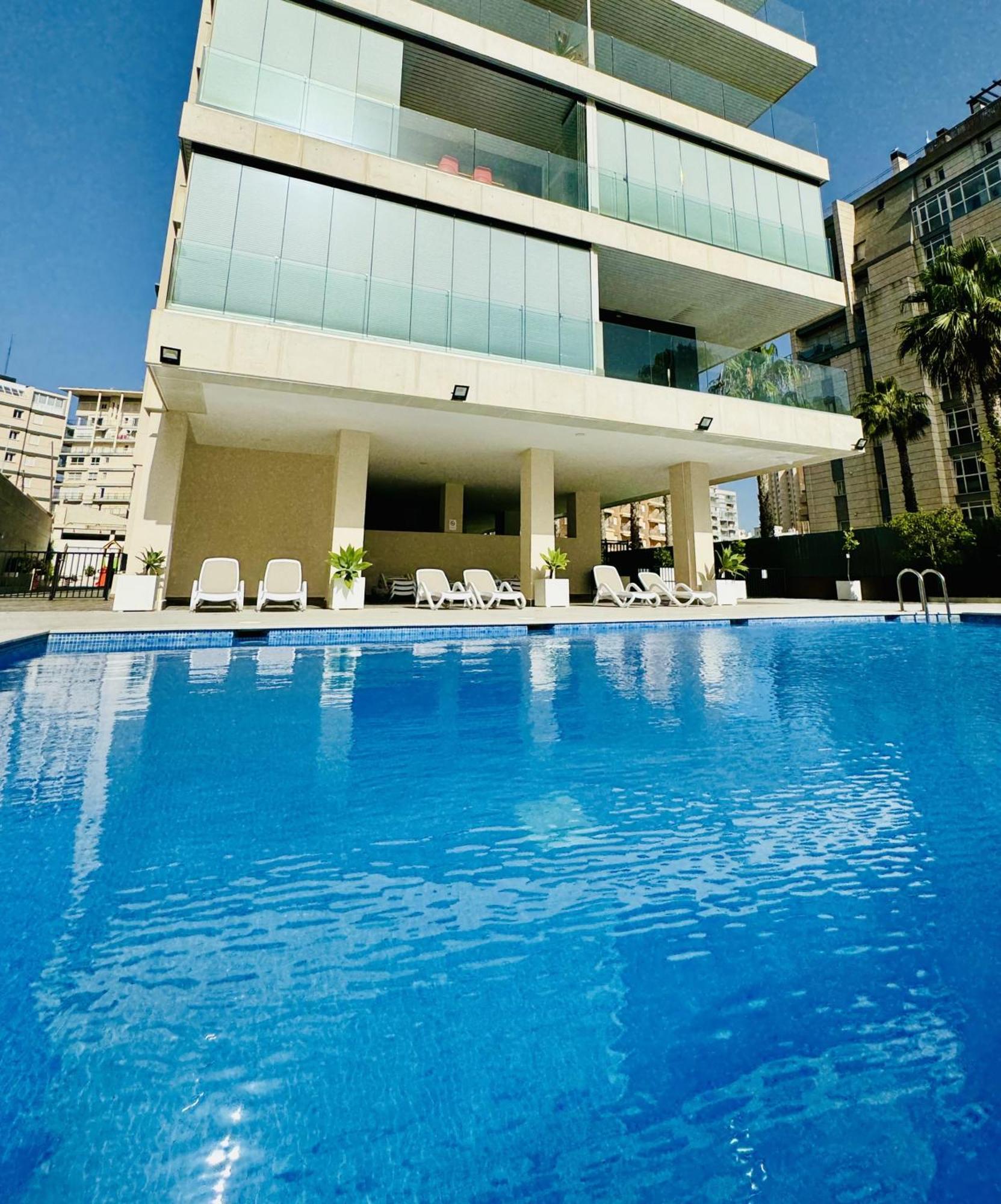 Calpe Beach II - Sea & Pool View Apartment Kültér fotó